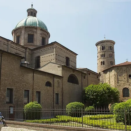 Lecci Appartamento Llido Degli Estensi