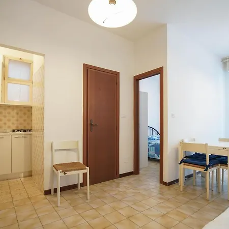 Lecci Llido Degli Estensi